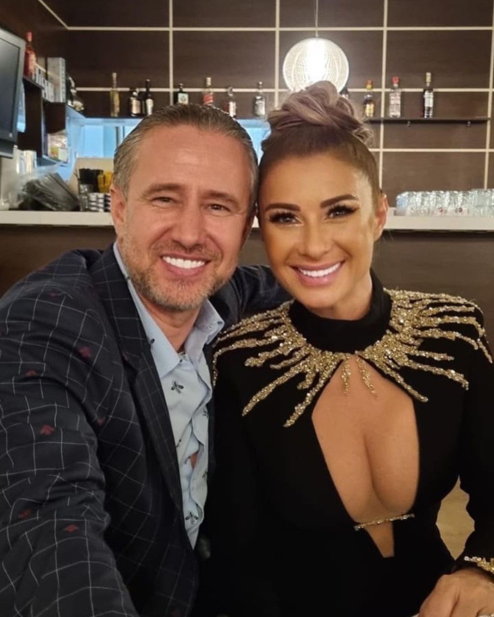 Lovitură imensă pentru Anamaria Prodan! Iubita lui Reghecampf ar fi însărcinată în trei luni _8