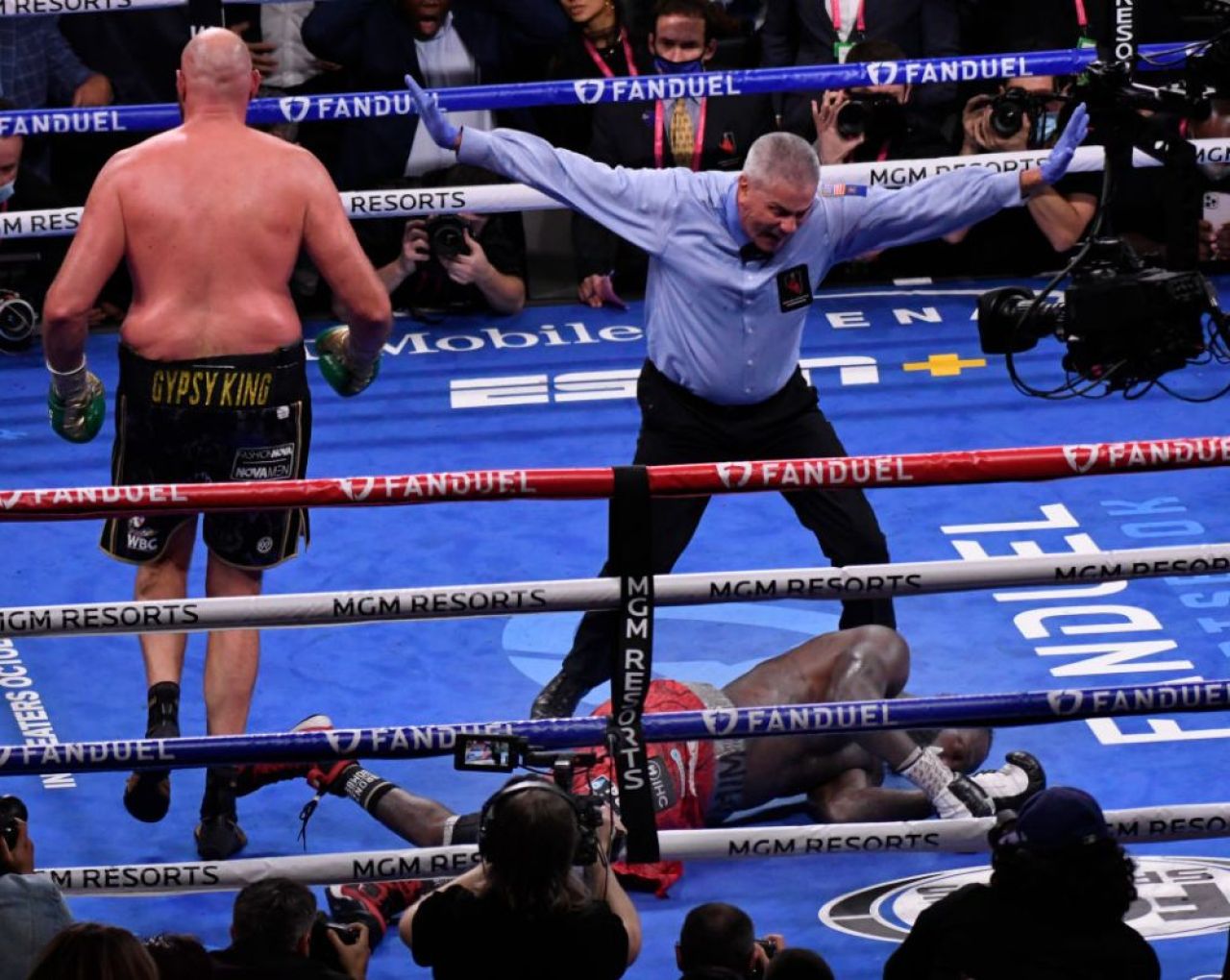 'Gipsy King' Fury, nervos după ce l-a distrus pe Wilder: „Nu știe să piardă!” Ce i-a spus adversarul _1