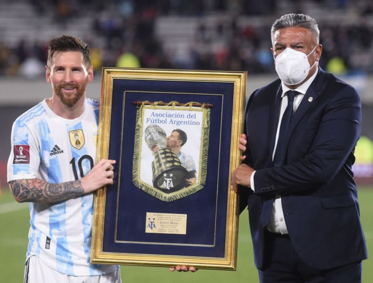Golul care l-a lăsat fără reacție pe portarul Uruguay-ului. Reușita spectaculoasă a lui Messi l-a lăsat fără replică_5