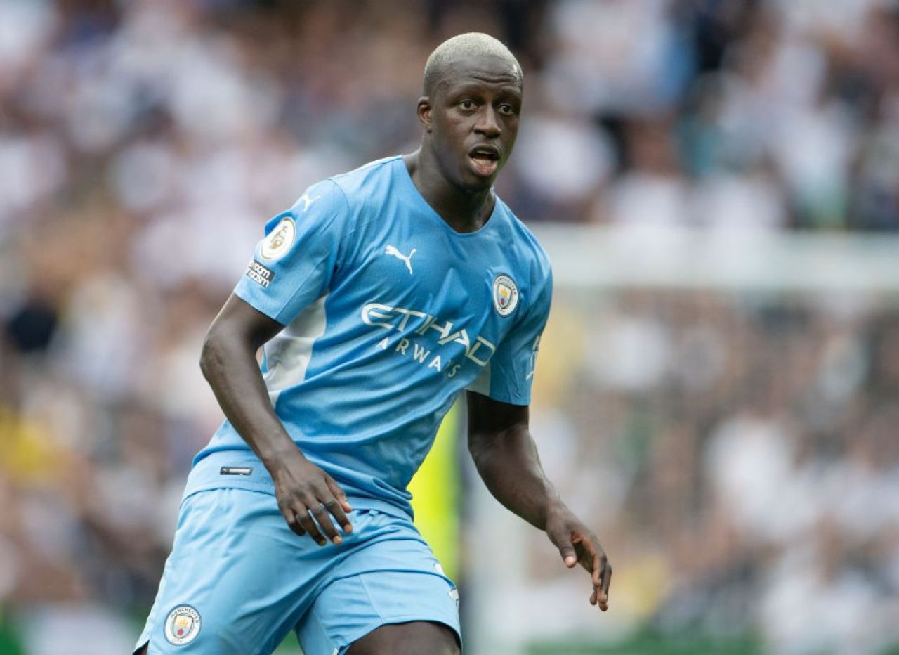 Continuă problemele pentru Mendy! Fotbalistul lui Manchester City a primit o nouă lovitură din partea instanței_11