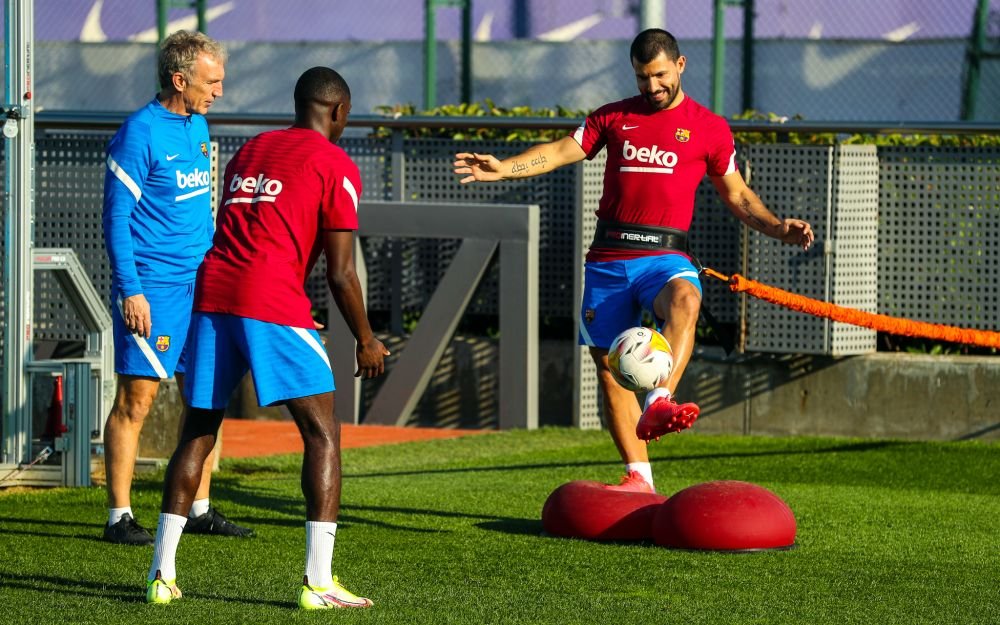 Întăriri pentru Koeman! Două staruri au revenit la antrenamentele Barcelonei _2