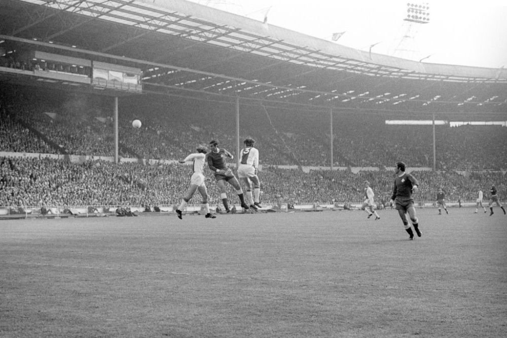 SPECIAL | Cum au surprins inventatorii „fotbalului total”? Perioada de glorie a lui Ajax Amsterdam alături de un antrenor român_10