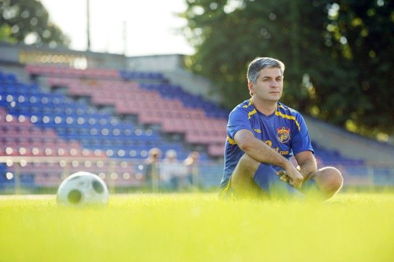 Povestea patronului care a primit interdicție pe viață pentru trucarea meciurilor! Trei cluburi au avut de suferit_7