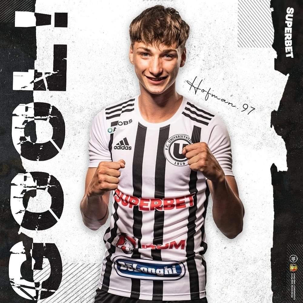 U Cluj obține a treia victorie consecutivă și pune presiune pe Petrolul! Hofman, „puștiul-minune”, omul meciului_2