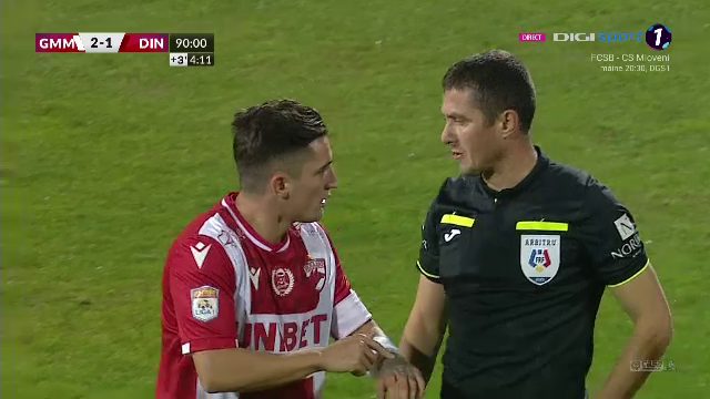 Gest incredibil făcut de Steliano Filip la finalul meciului cu Mediaș! S-a dus direct la arbitru_8