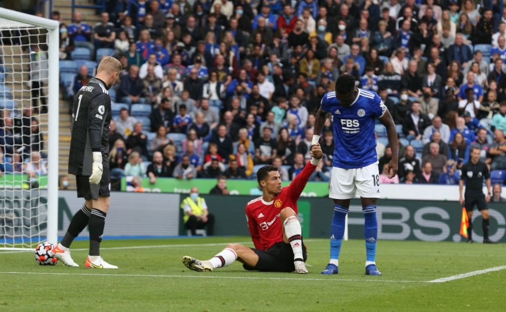 Ruptură între Ronaldo și Solskjaer? Gestul superstarului de la finalul meciului cu Leicester_3