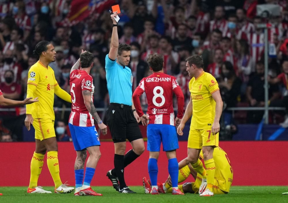 Dublă și v-am pupat! Antoine Griezmann, eliminat după un fault HORROR într-un duel cu Firmino_7