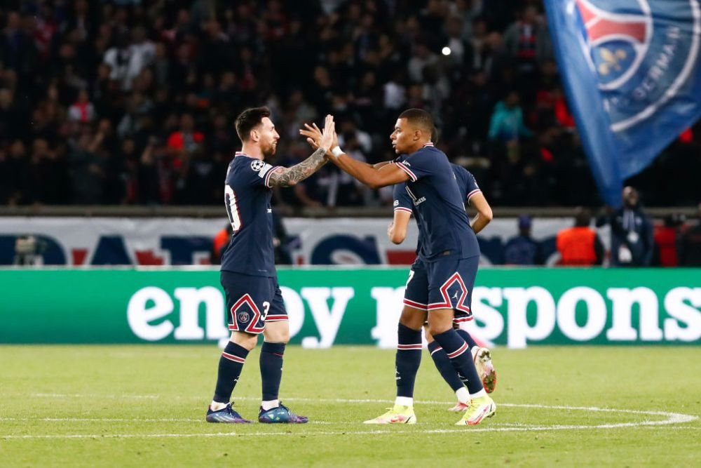&Icirc;ncep să se așeze lucrurile? Este cel mai bun jucător din lume . Kylian Mbappe, impresionat de evoluțiile lui Messi&nbsp;