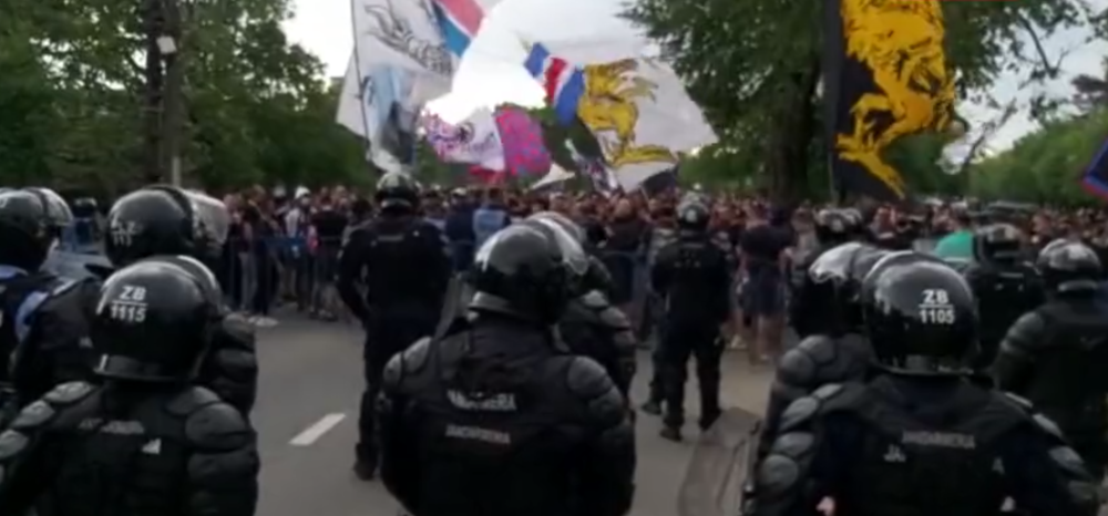 „Huliganii români s-au deghizat!” Suporterii steliști, acuzați că au provocat un scandal de proporții în Țările de Jos_5