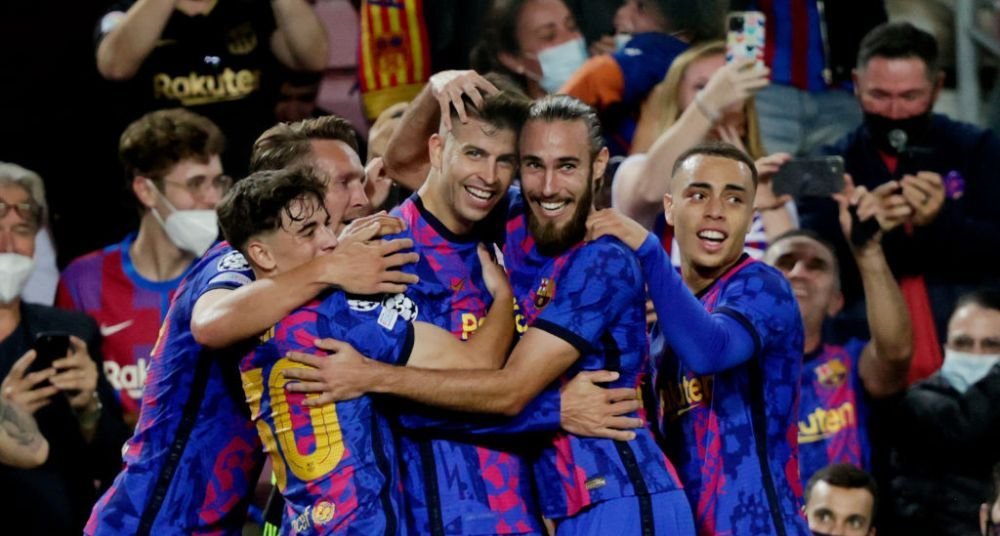 Hațegan, martor la descătușarea nemților: Benfica - Bayern 0-4 | Ronaldo, din nou la datorie: United - Atalanta 3-2 | Pique a adus prima victorie a Barcelonei: 1-0 Dinamo Kiev_7
