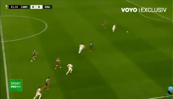 Olimpiu Moruțan, din nou imperial în tricoul Galatei! A pasat decisiv la șase minute după ce a intrat pe teren