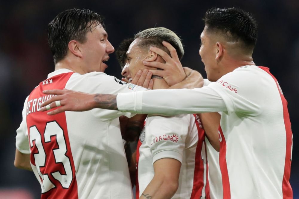 „Da, m-a sunat Salma Hayek pentru a pleca de la Ajax!” Fotbalistul care a refuzat propunerea faimoasei actrițe _9