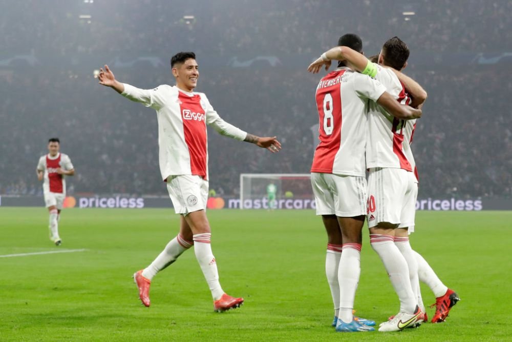 „Da, m-a sunat Salma Hayek pentru a pleca de la Ajax!” Fotbalistul care a refuzat propunerea faimoasei actrițe _10