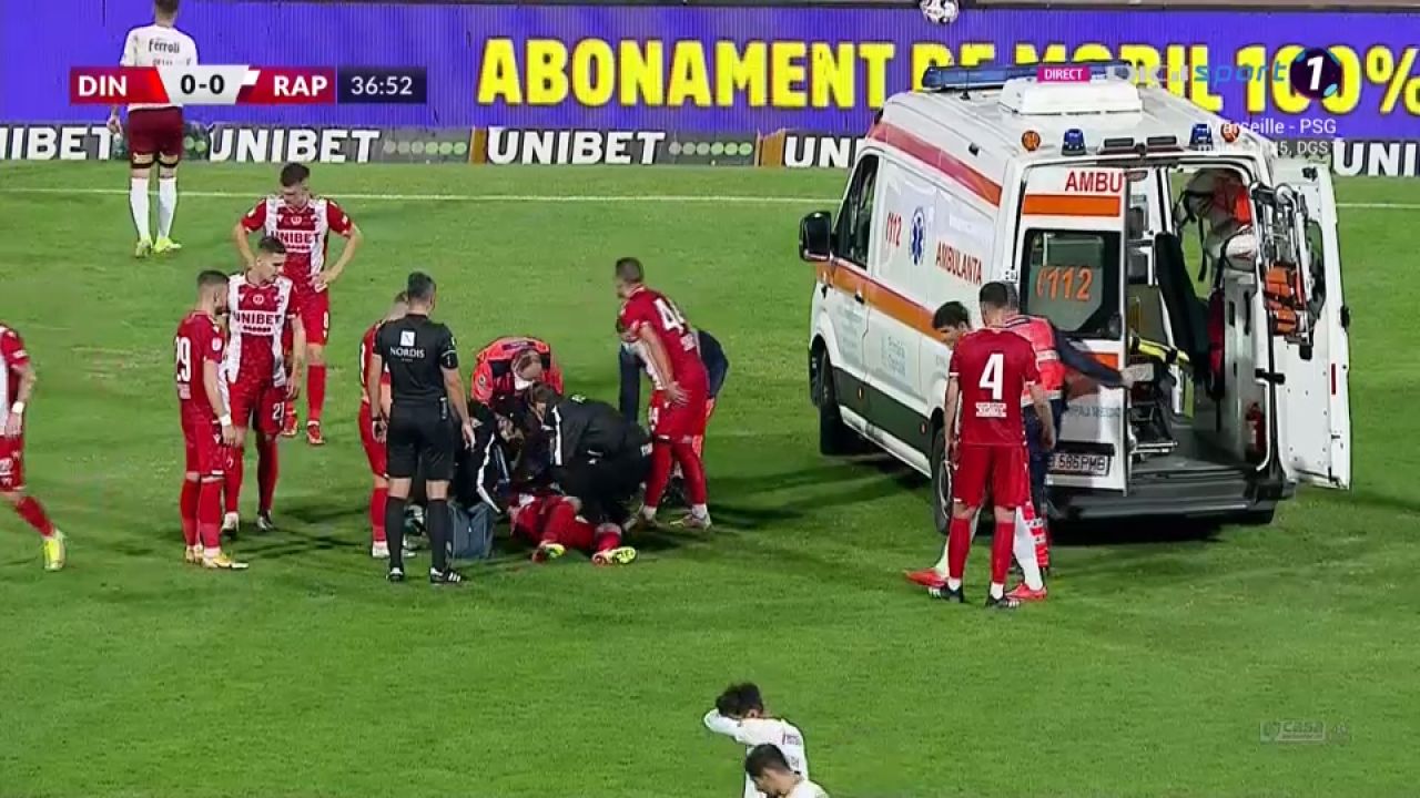 Momente de panică la Dinamo - Rapid! Răuță a căzut la pământ și a cerut rapid intervenția medicilor _10