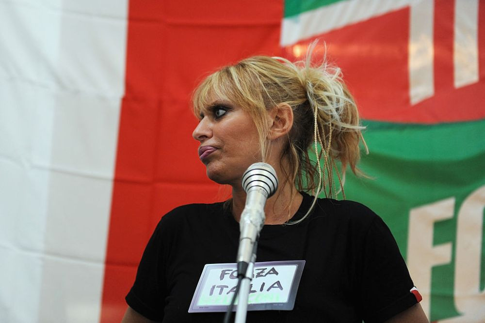 Strănepotul lui Mussolini, convocat în premieră la echipa mare a lui Lazio! Este fiul Alessandrei Mussolini, care a pozat în Playboy_7