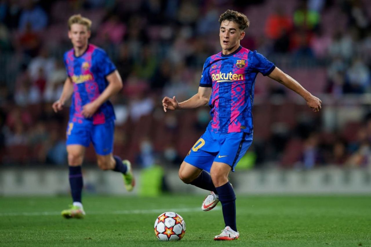 Încă un record pentru noua 'perlă' a Barcelonei! Devine cel mai tânăr titular din El Clasico în acest secol _2