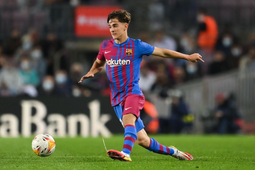 Încă un record pentru noua 'perlă' a Barcelonei! Devine cel mai tânăr titular din El Clasico în acest secol _4