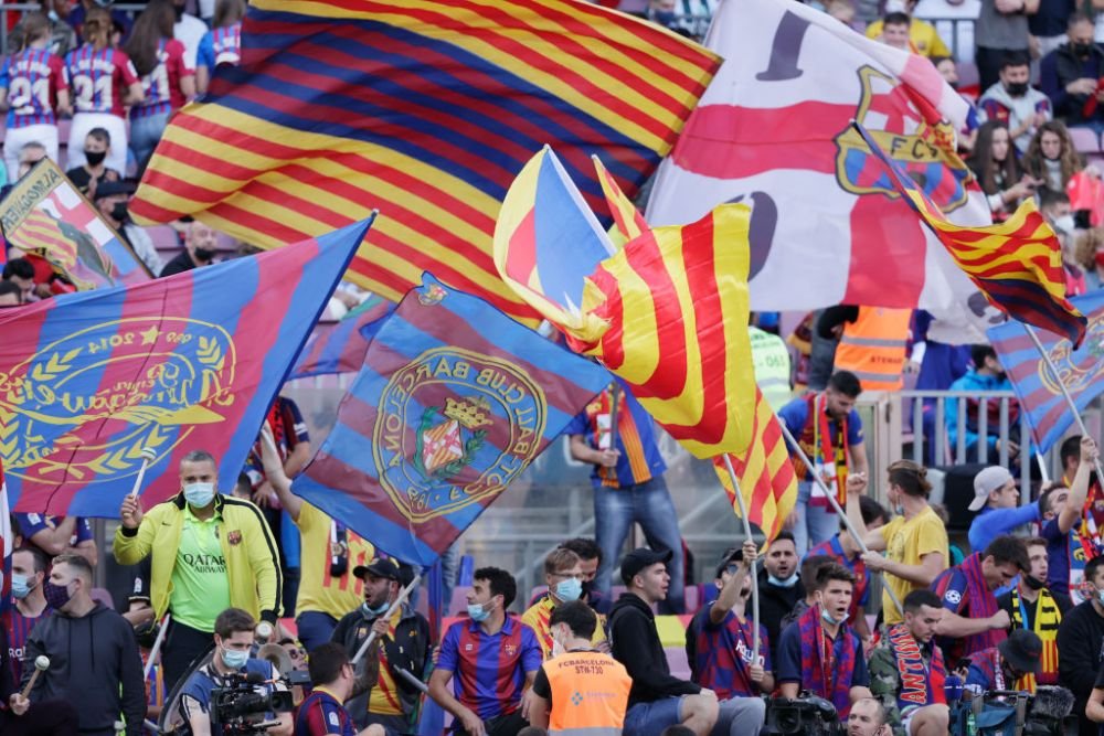 „Acum și pentru totdeauna!” Coregrafie spectaculoasă pe Camp Nou pregătită de suporteri _2