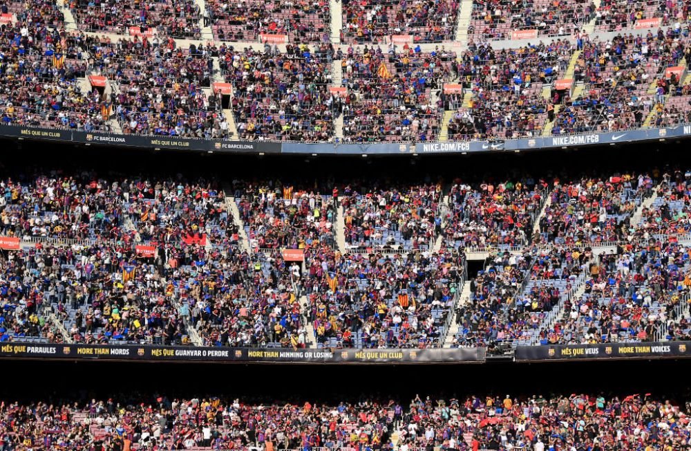 „Acum și pentru totdeauna!” Coregrafie spectaculoasă pe Camp Nou pregătită de suporteri _3