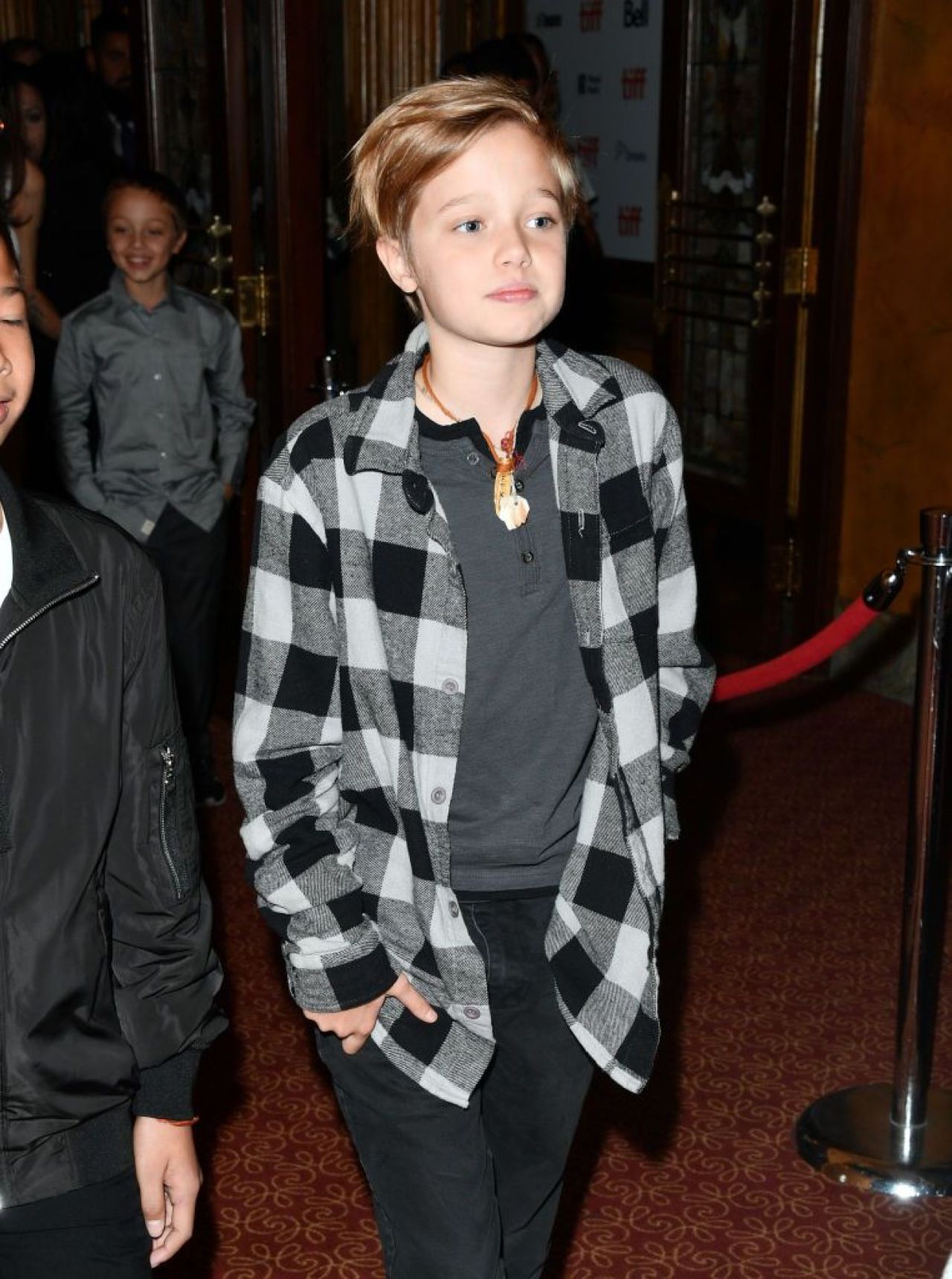 Își dorea să fie băiat, dar între timp a luat o decizie radicală. Cum a fost surprinsă Shiloh Jolie-Pitt_7