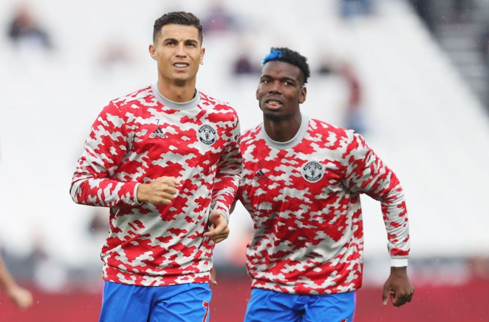 „Nu ar trebui să mai joace! E lipsă de respect!” Starul lui United, făcut praf de o legendă a clubului după umilința cu Liverpool_2