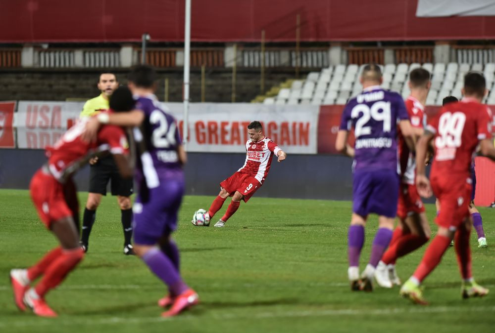 ”O lună cred că e out”. Bătăi de cap pentru Mircea Rednic! Dinamo pierde un jucător important_4