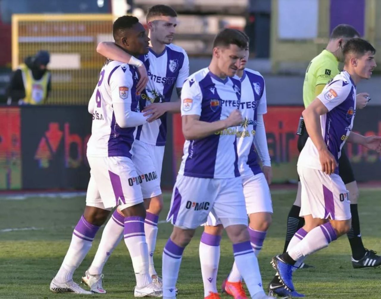 „Sunt alte echipe mai importante!” Este dorit de FCSB, însă ar putea ajunge în Europa. Noua revelație din Liga 1_4