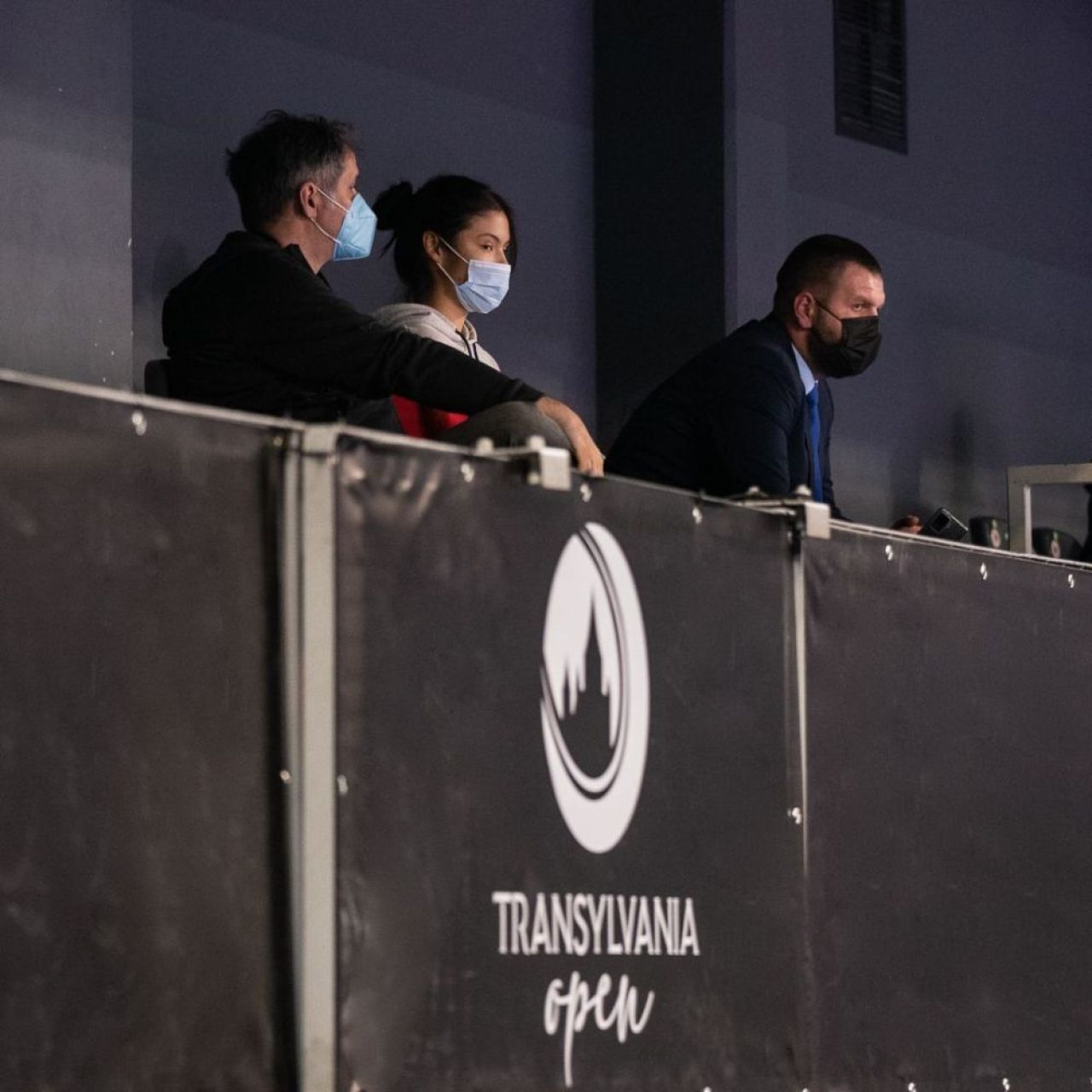 Emma Răducanu, spectatoare de lux la meciul Simonei Halep. De unde a văzut meciul Toni Iuruc și de ce nu a stat în lojă_2