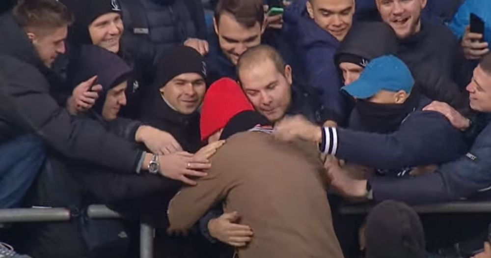 ”Trăiască regele!”. Atacantul trecut și prin Liga I care a scris istorie pentru Dinamo Kiev s-a retras în lacrimi_8