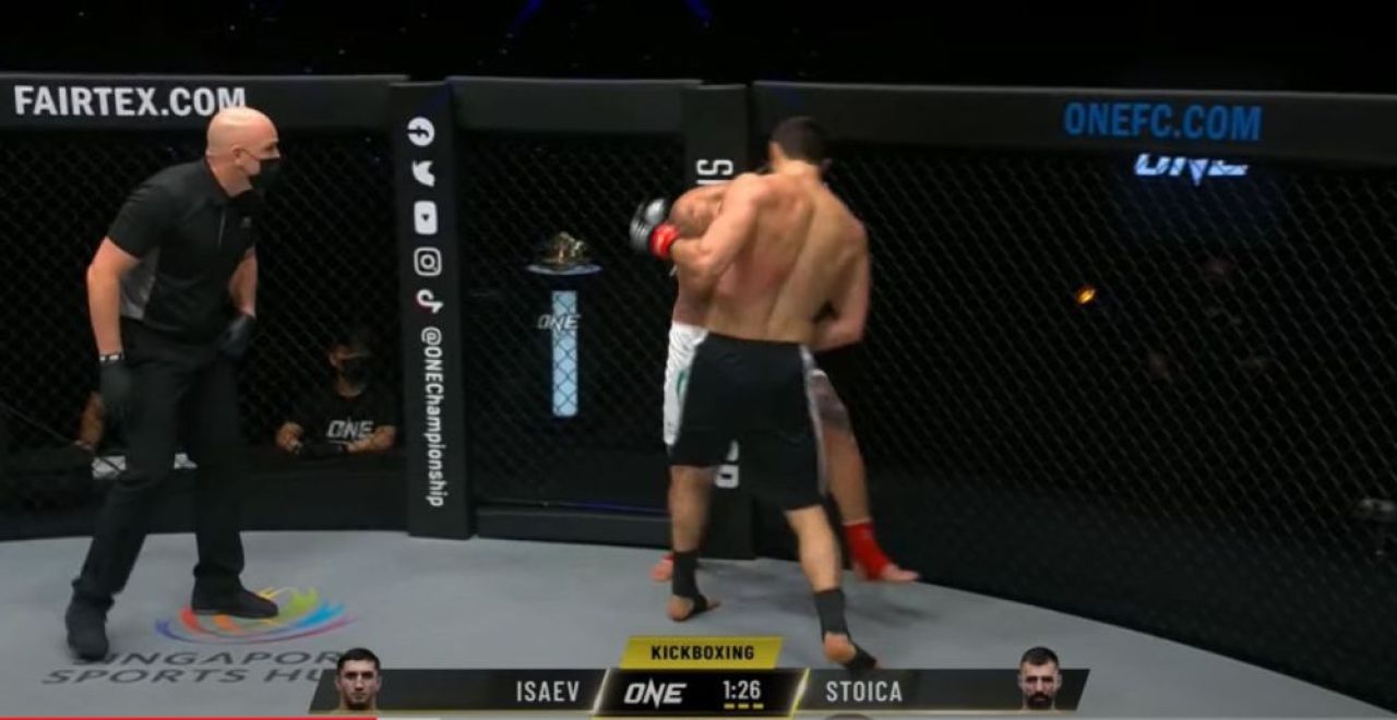 Bogdan Stoica, debut cu înfrângere în ONE Championship, deși și-a trimis adversarul la podea. KO spectaculos_5