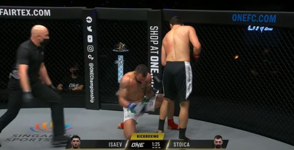 Bogdan Stoica, debut cu înfrângere în ONE Championship, deși și-a trimis adversarul la podea. KO spectaculos_6