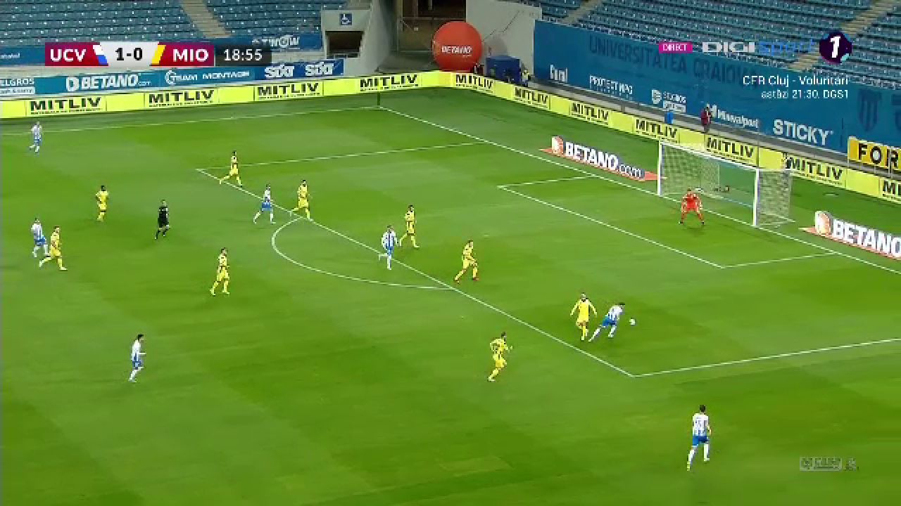 Univ. Craiova - CS Mioveni, 5-2. A fost spectacol total în Bănie! Ivan a făcut meciul carierei. Markovic, gol superb_5