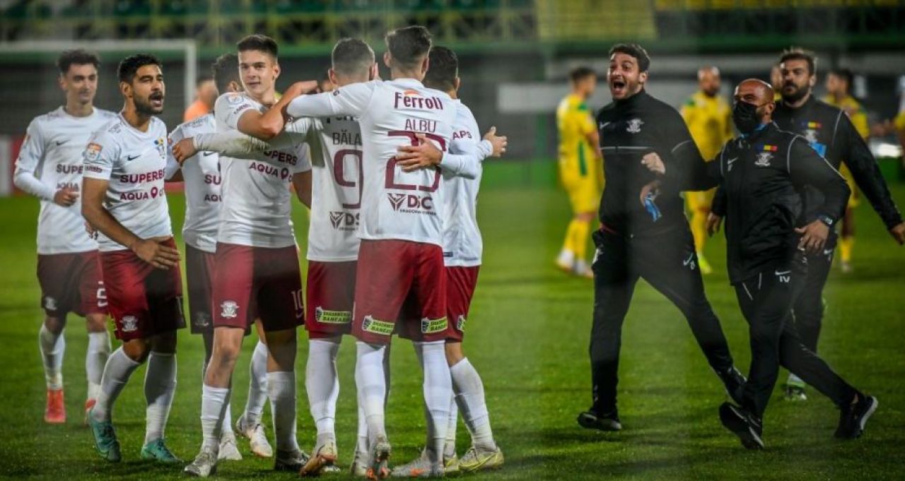 Veste proastă pentru Rapid! Un jucător de bază s-a accidentat înaintea meciului cu FCU Craiova _1