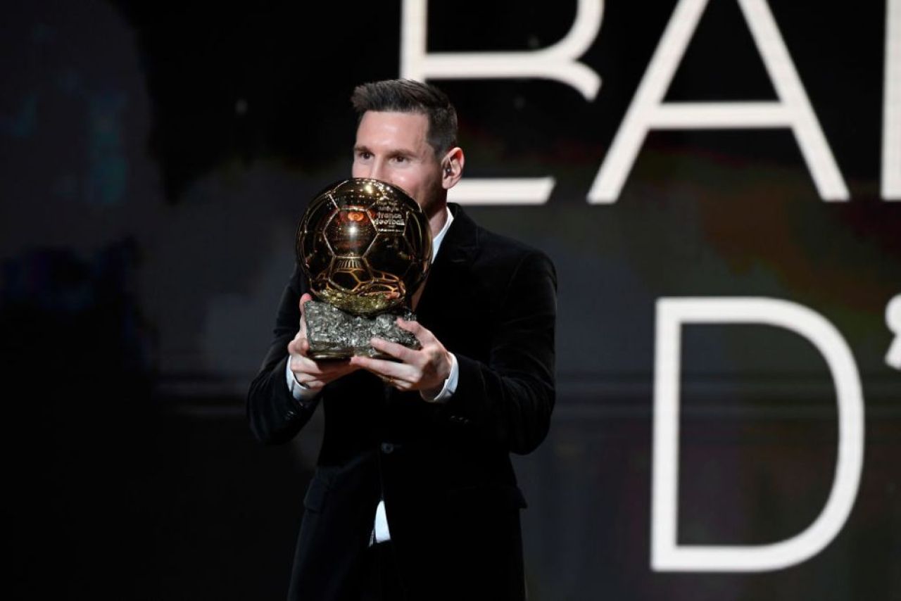 Reacție neașteptată a lui Messi când a fost întrebat despre Balonul de Aur: „Mi-am atins deja unul dintre obiectivele principale!”_4