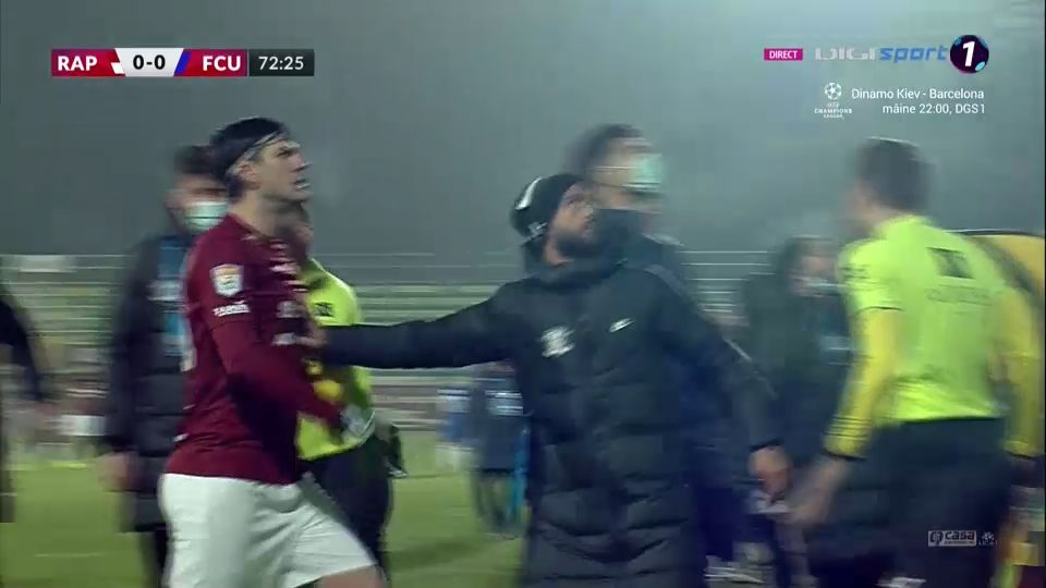 S-a lăsat cu scandal la Rapid - FCU Craiova! Săpunaru și-a ieșit din minți și a început să înjure! Mititelu jr., implicat și el_6