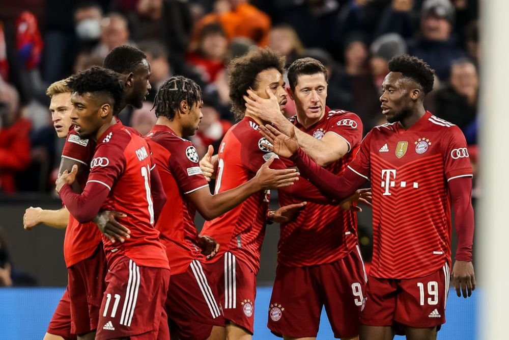 Bayern Munchen, lecție de fotbal cu Benfica. A marcat cinci goluri spectaculoase: Lewa, reușită din pasa lui Neuer