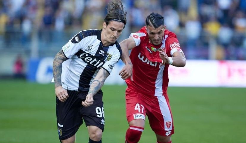 Ioan Becali, despre viitorul lui Dennis Man: „Mi-a zis să facem transferul! Nu-l interesează unde e Parma, îl vrea!”_2