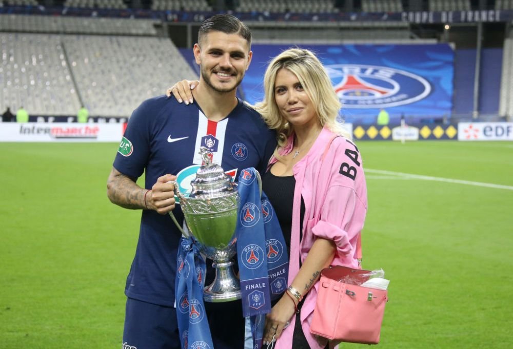 Mauro Icardi și-a luat Rolls-Royce cu tapițerie roz cu fire de aur. Cât a dat pe 