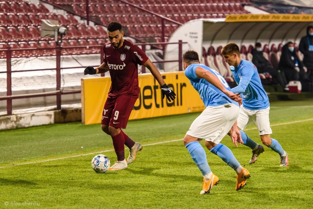 CFR, următorul focar de Covid-19 din Liga 1?! Alertă în Gruia după ce doi fotbaliști au fost testați pozitiv _7