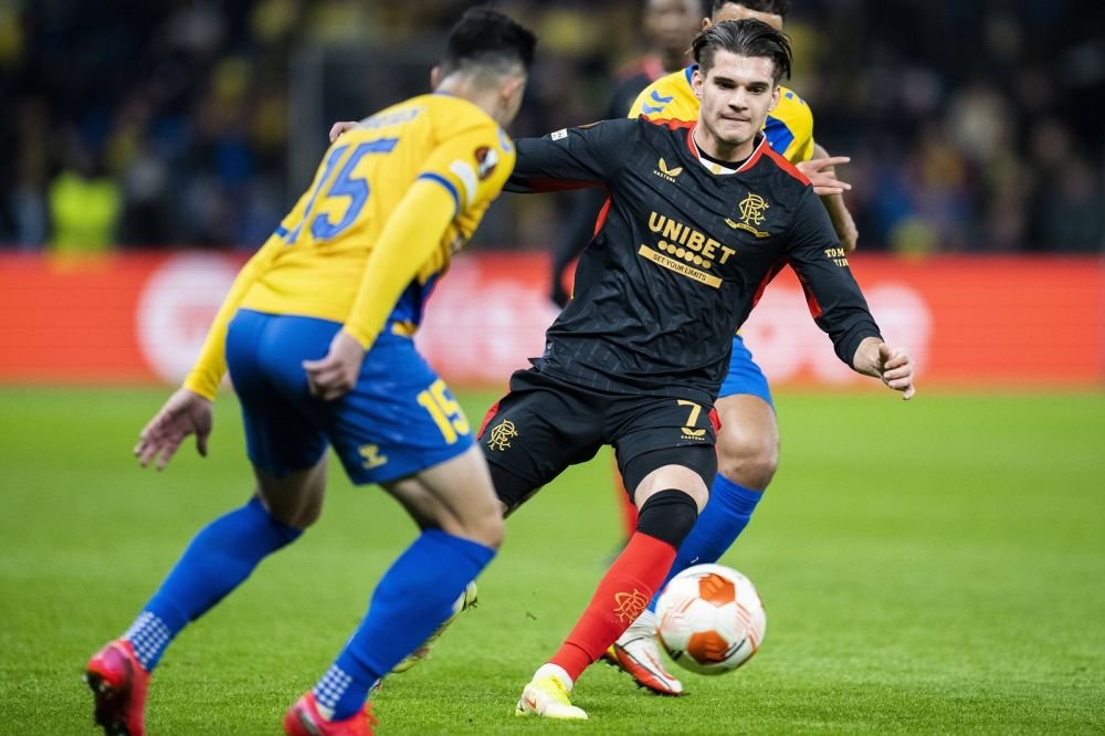 Cea mai mare notă pentru Ianis Hagi după ce a înscris golul salvării pentru Rangers! Ce au scris scoțienii _11