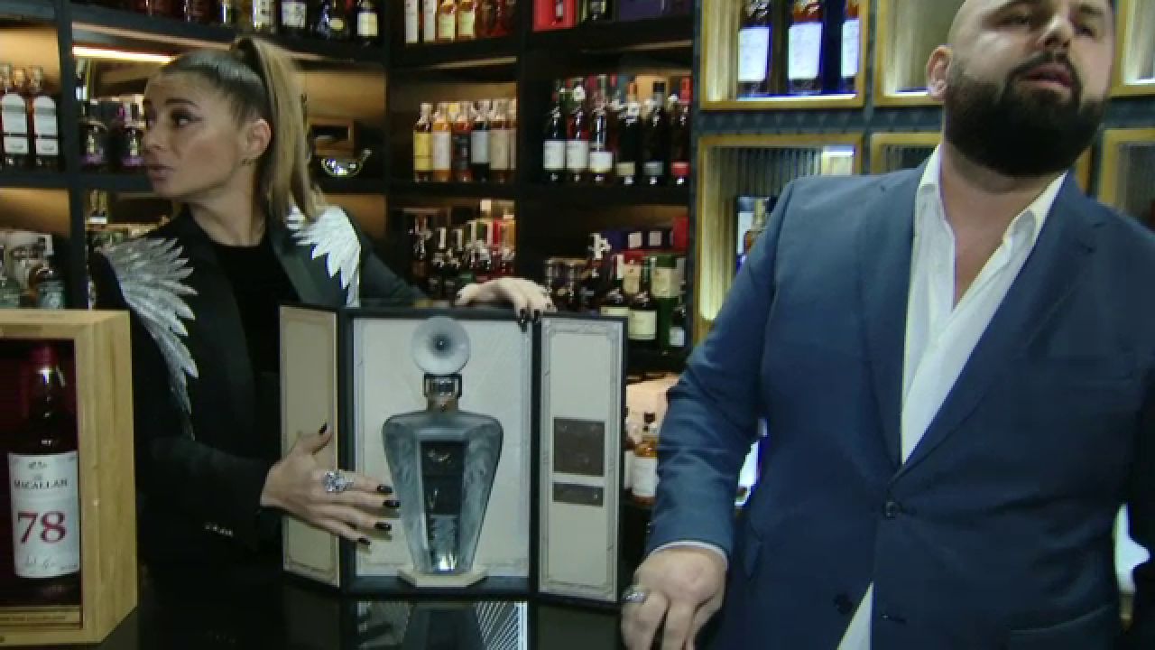 Există viață și după Reghecampf! :) Anamaria Prodan și-a deschis o nouă afacere și vinde o sticlă de alcool cu 150 000 de dolari_14