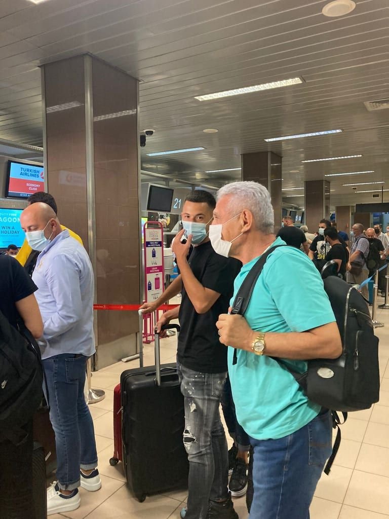 Talisman norocos pentru Olimpiu Moruțan. Cine l-a urmărit din tribune la meciul în care a marcat un gol spectaculos _12
