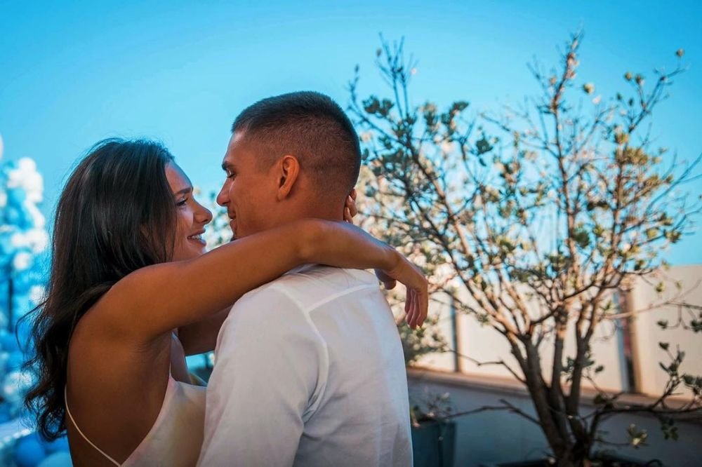 Răzvan Marin a cerut-o de soție pe iubita sa. Românul a pregătit un decor spectaculos pentru fericitul eveniment _9