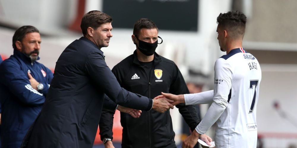 Ianis Hagi răm&acirc;ne fără antrenor! Marele Steven Gerrard se &icirc;ntoarce &icirc;n Premier League&nbsp;