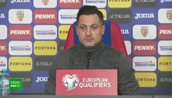 Rădoi, acid la conferință: „Am auzit de sus și indicații tactice!” Replică tăioasă pentru Stoichiță: „Să vină și să răspundă dânsul, oricum vine și la antrenamente!”