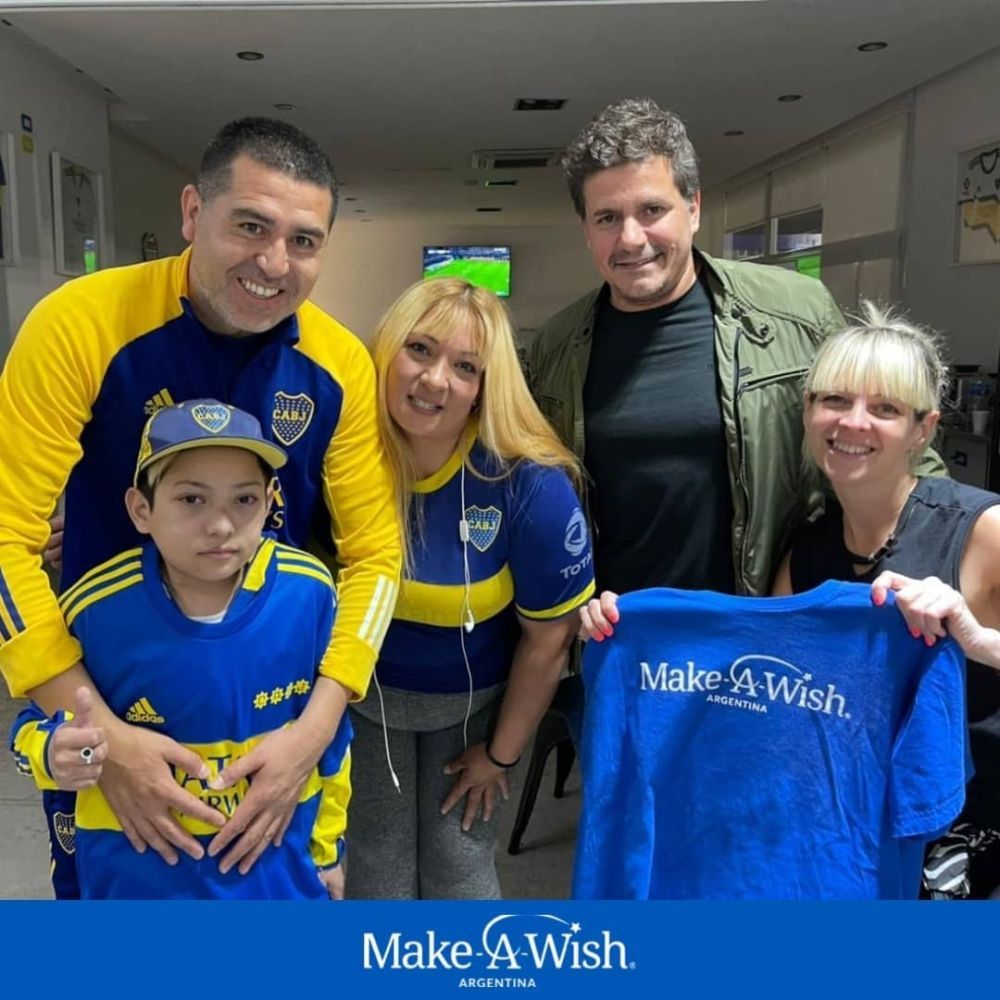 Gestul impresionant pe care Riquelme l-a făcut pentru un copil bolnav. Reacția puștiului e cu adevărat emoționantă_5