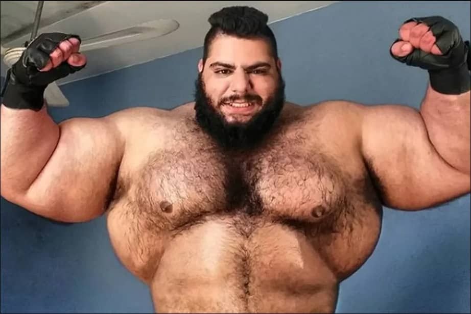 Încleștarea titanilor! ”Cel mai înfricoșător om din lume” se luptă cu ”Hulk din Iran”_9