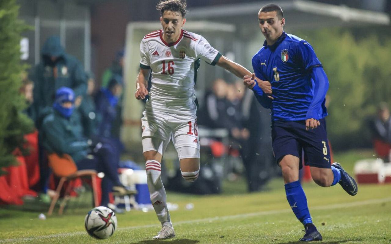 ”Neymar de România” a debutat pentru naționala Ungariei! Juniorul din Oradea a fost titular în 3-1 cu Italia la Under 19_2