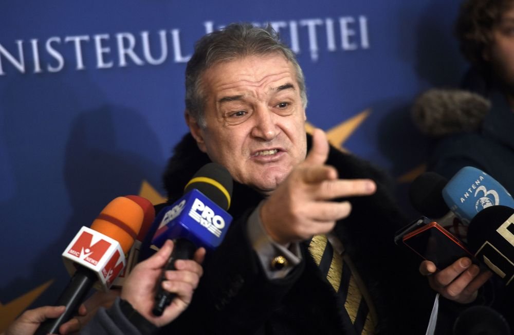 Planul cumpărării FCSB-ului prinde contur: &rdquo;Să ne puneți la dispoziție contul pentru un eventual transfer bancar&rdquo;