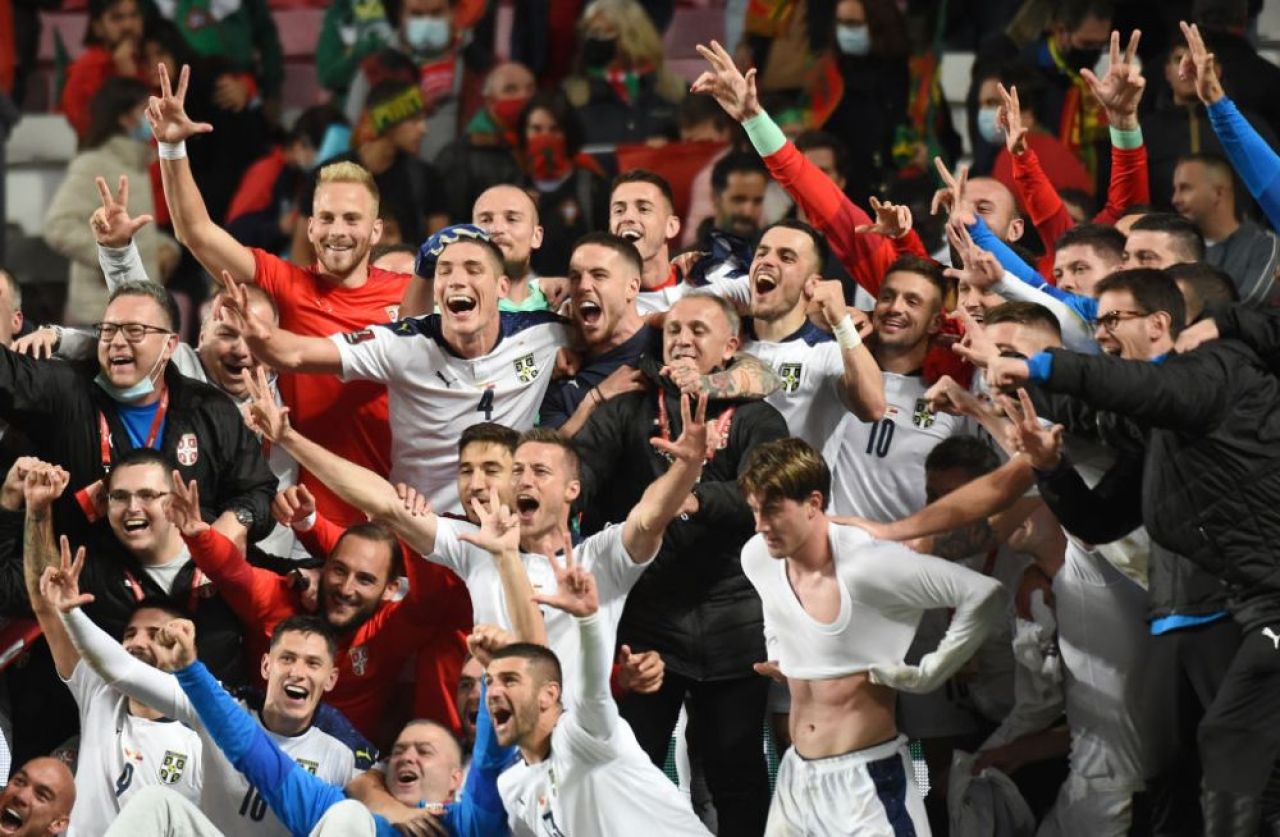 Gest superb făcut de jucătorii sârbi după calificarea la Mondial! Ce au făcut cu banii primiți din partea guvernului_4